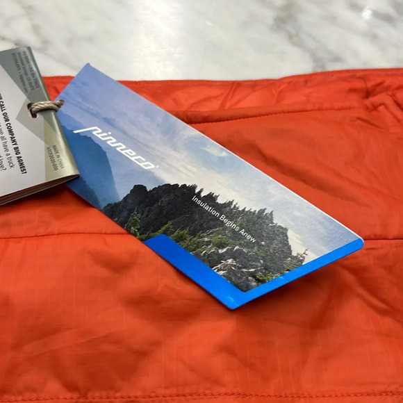 Stylish Puff Orange Mini Skirt with Zipper perfect for Winter ❄️ - Picture 6 of 16